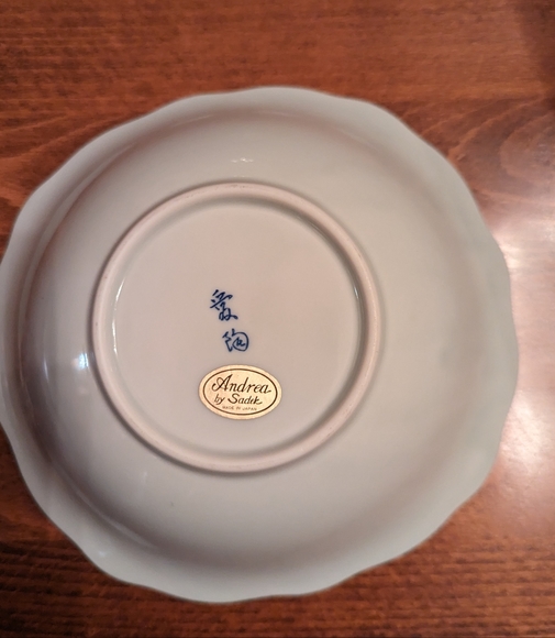 Pretty scalloped rim Andrea by Sadek bowl Japan - Picture 2 of 5